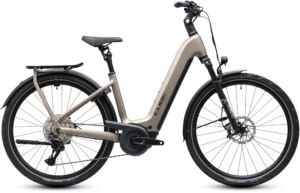 Cube Kathmandu hybrid SLX 800