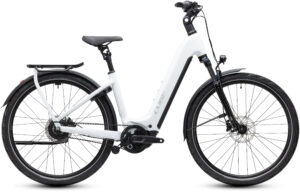 Cube Kathmandu Hybrid Deluxe Pro 800
