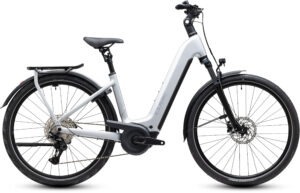 Cube Kathmandu Hybrid One 800